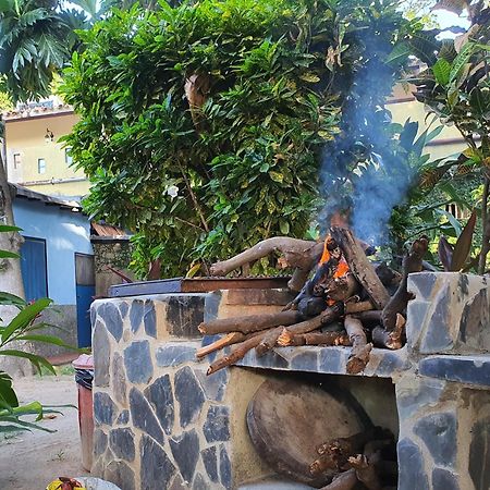 Hostal Nova Colonial Puerto Colombia エクステリア 写真