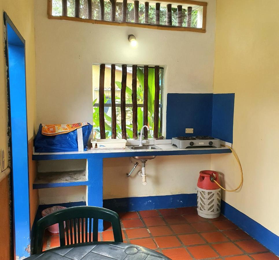 Hostal Nova Colonial Puerto Colombia 部屋 写真