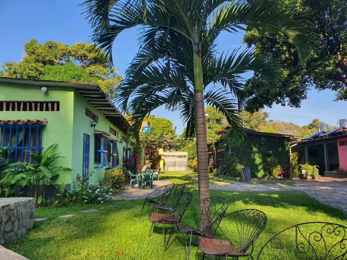Hostal Nova Colonial Puerto Colombia エクステリア 写真